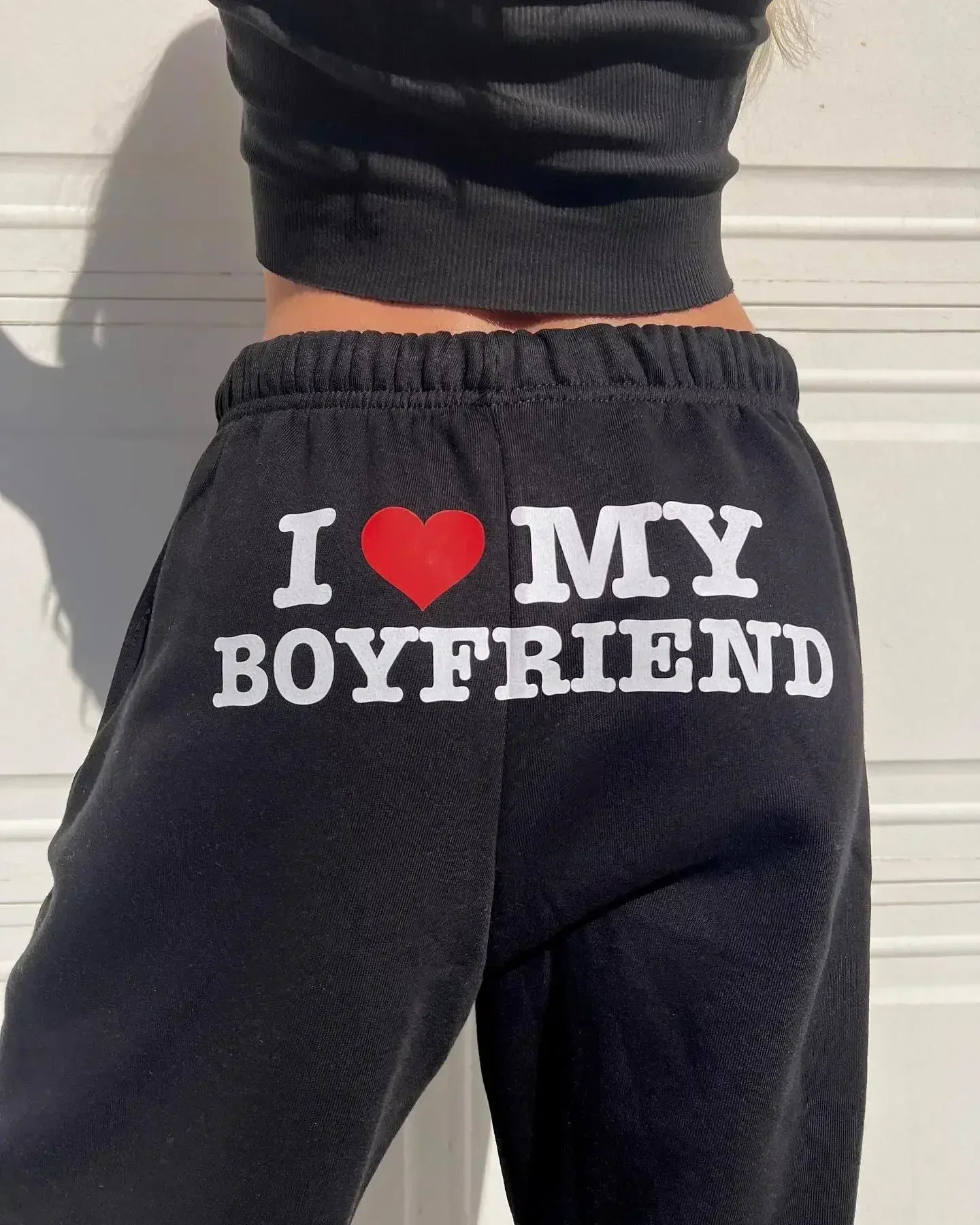 VIRAL I LOVE MY BOYFRIEND SWEATS